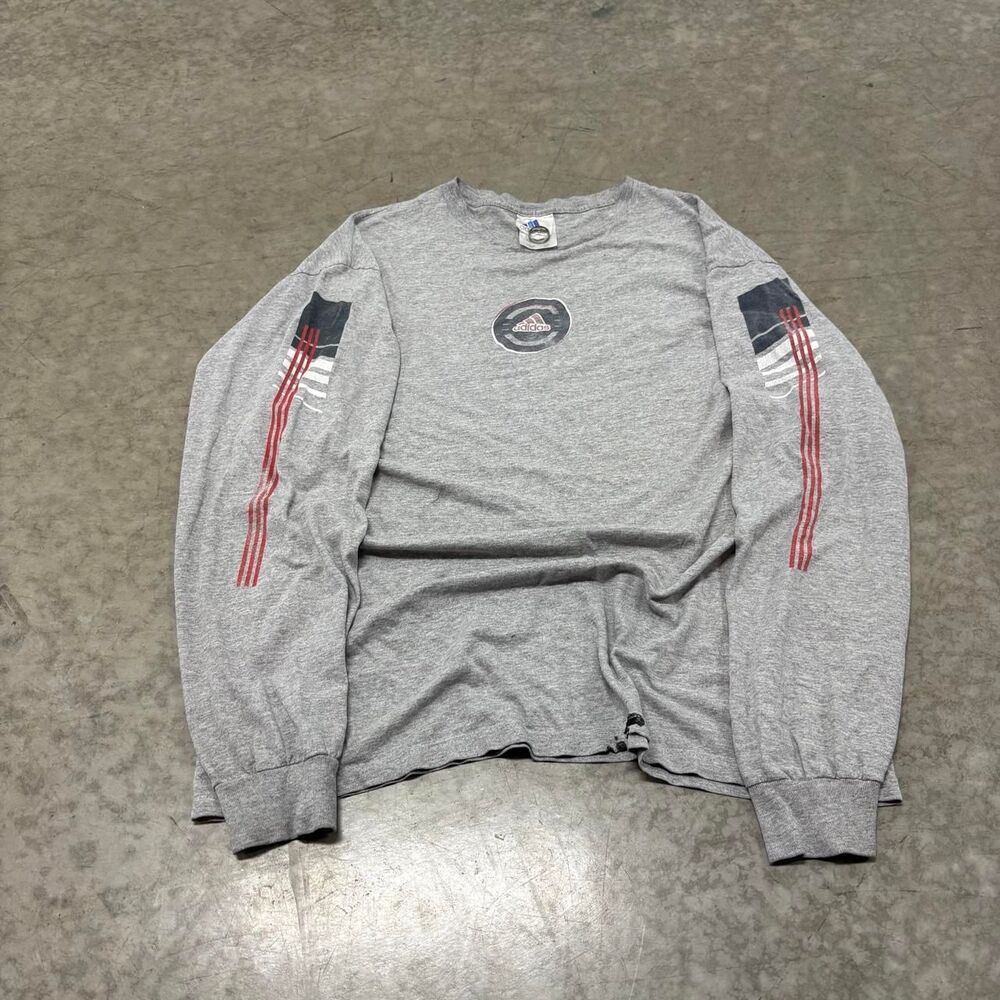 Adidas Men's Grey T-shirt